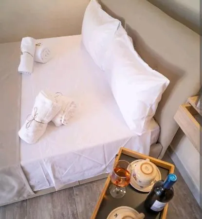 Bianca Lamia Guest house *