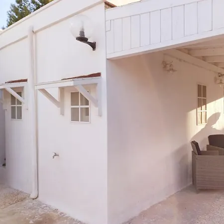 Bianca Lamia 3* Ostuni