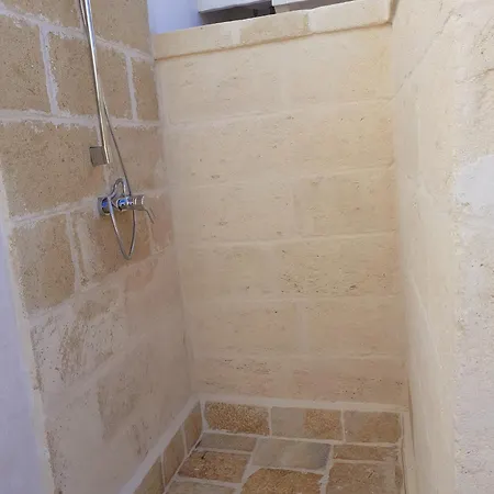 Bianca Lamia אוסטוני
