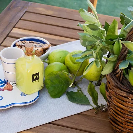 Konukevi Bianca Lamia