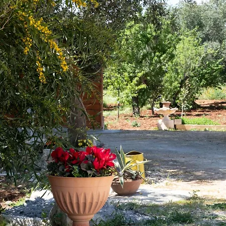 Bianca Lamia Konukevi 3*